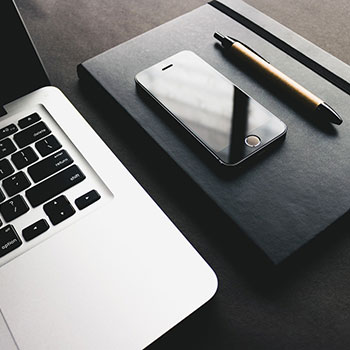 曼城利用主场气势再胜对手，稳健英超领头羊位置